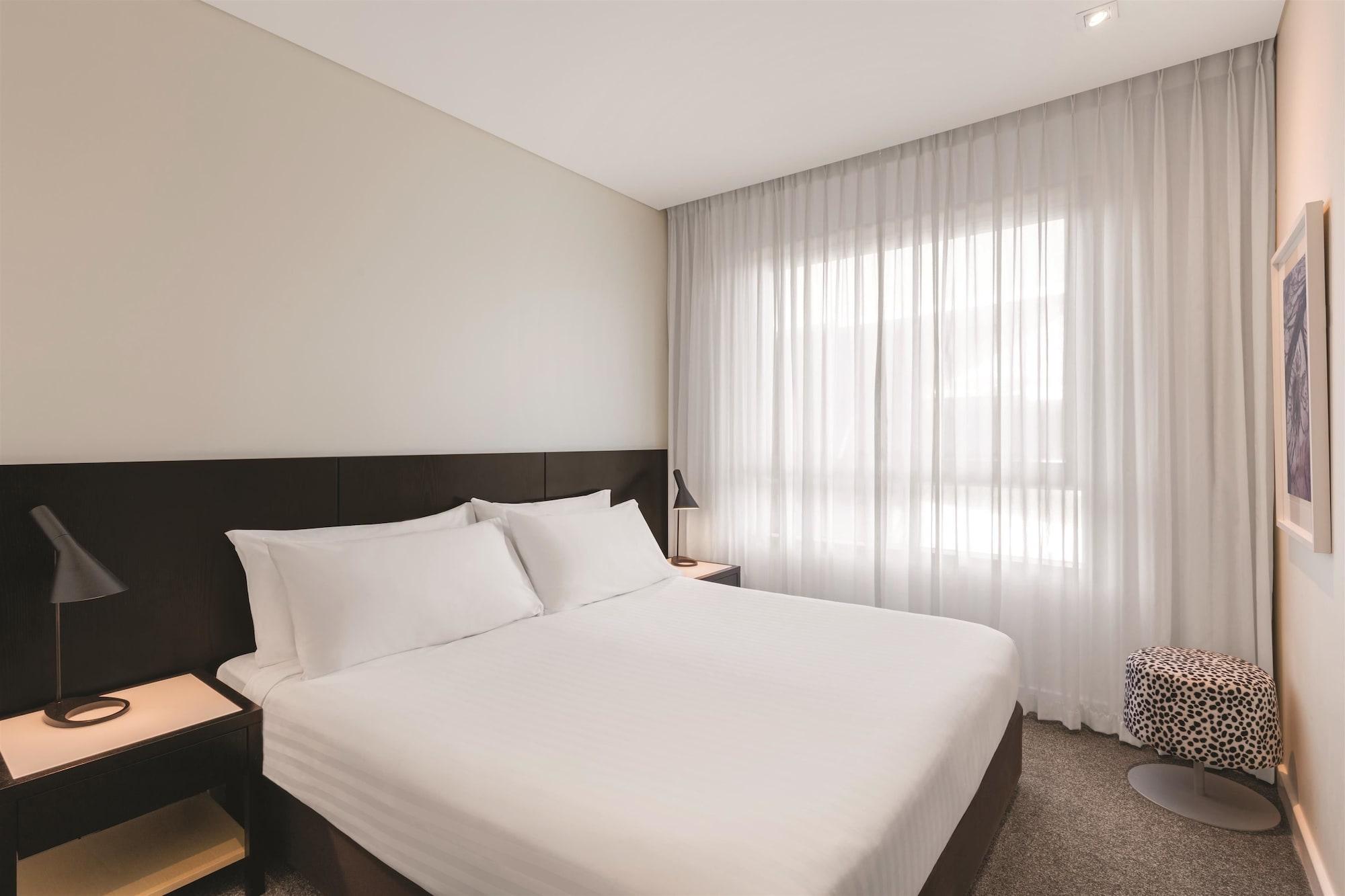 Adina Apartment Hotel Перт Екстер'єр фото